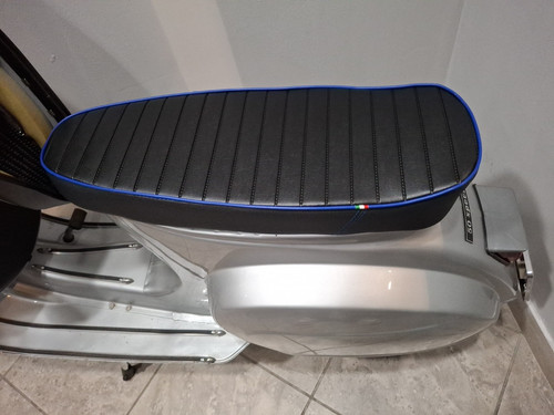 Sella sportiva vespa - sportiva,